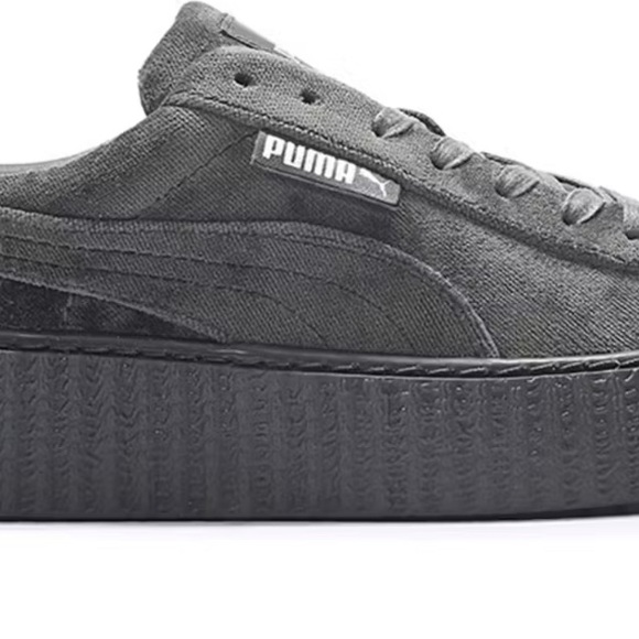 Puma Creeper Velvet
Rihanna Fenty Glacier Grey - Picture 1 of 9